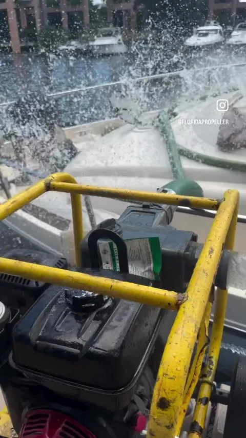 Bombeamento no píer